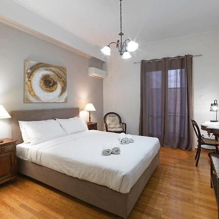 Spacious City Center Apartment Athén Kültér fotó
